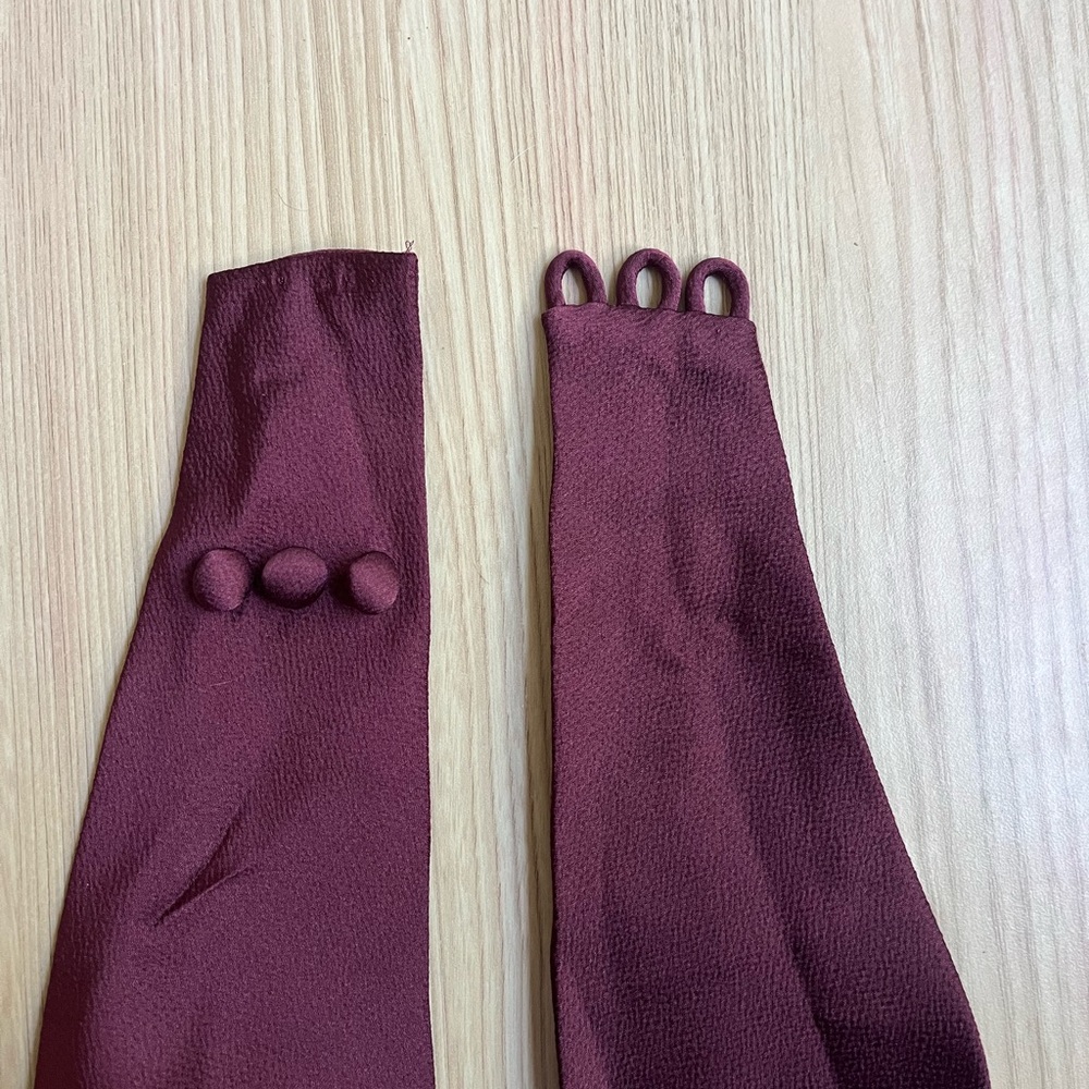 Park & Fifth Halter Burgundy Dress - Picture 6 of 9